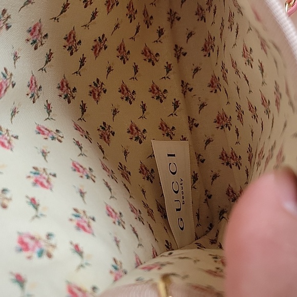 Gucci Light Pink Floral Pouch - Picture 5 of 10